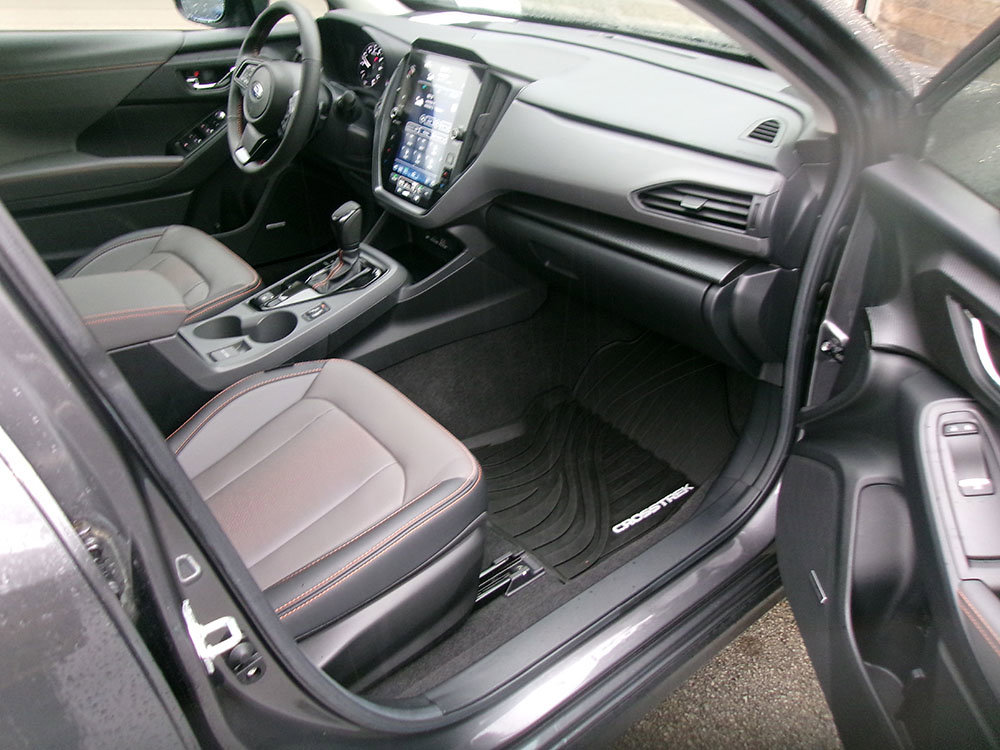 Used 2024 Subaru Crosstrek 2.5i Limited w/ Crosstrek Mirror Package AWD/4WD image 10