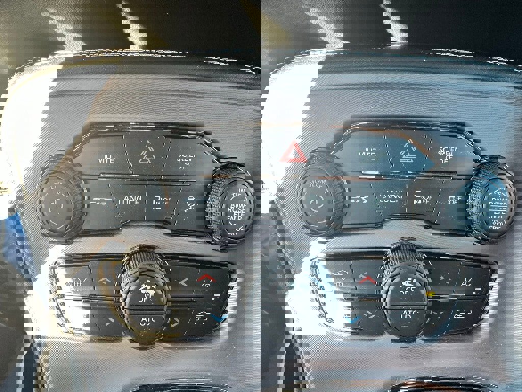 Used 2023 Dodge Challenger SRT Hellcat image 25