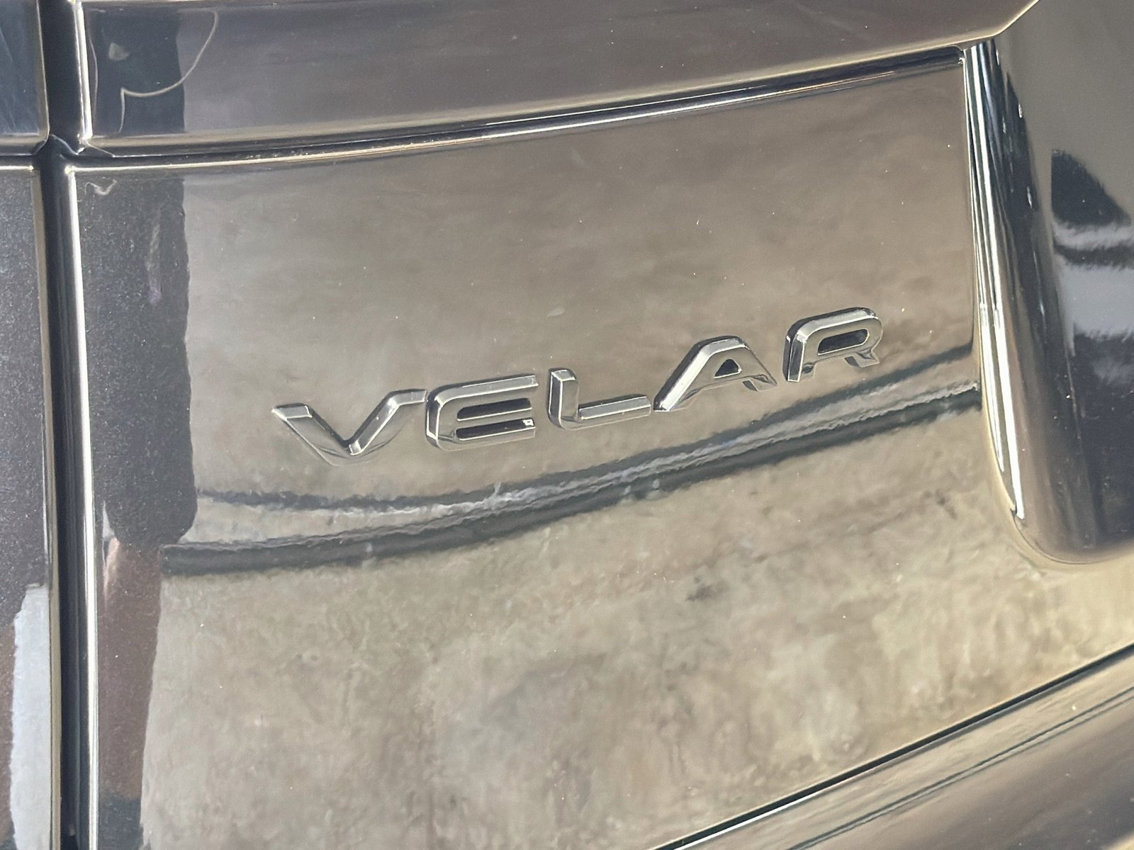 Used 2026 Land Rover Range Rover Velar Dynamic SE AWD/4WD image 30