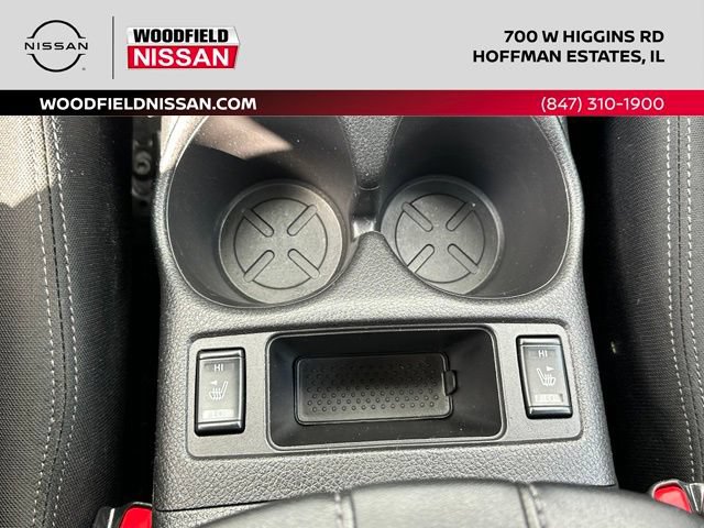 Used 2019 Nissan Rogue SV w/ Sun & Sound Touring Package AWD/4WD image 37