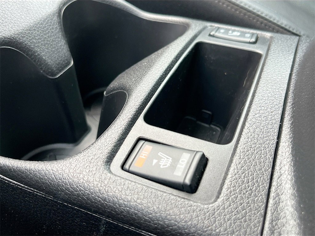 Used 2022 Nissan Rogue Sport SL w/ Premium Package image 20