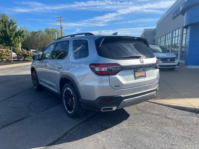 New 2026 Honda Pilot Touring image 8