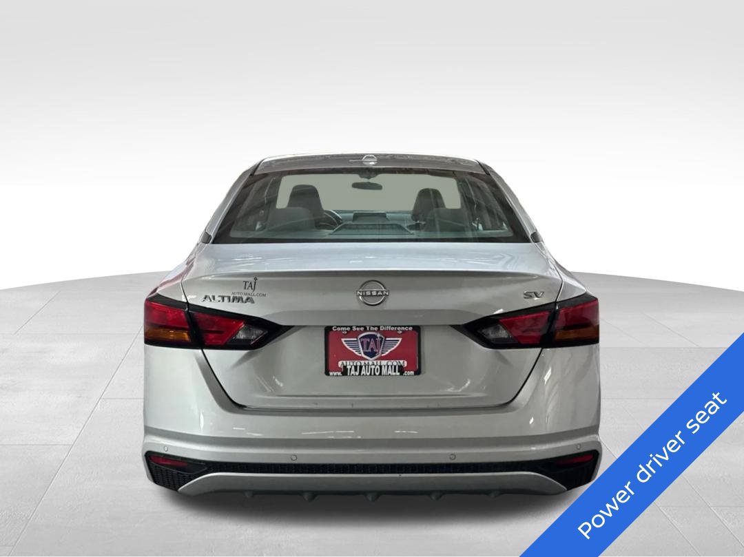 Used 2024 Nissan Altima 2.5 SV FWD image 6