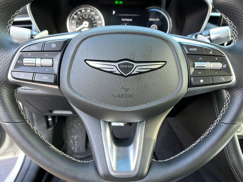 Used 2025 Genesis G70 2.5T w/ Sport Prestige Package image 14