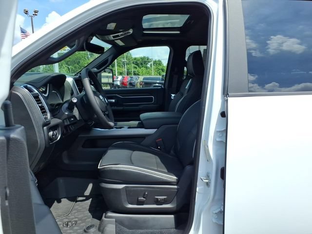 New 2026 RAM 2500 Laramie AWD/4WD image 6