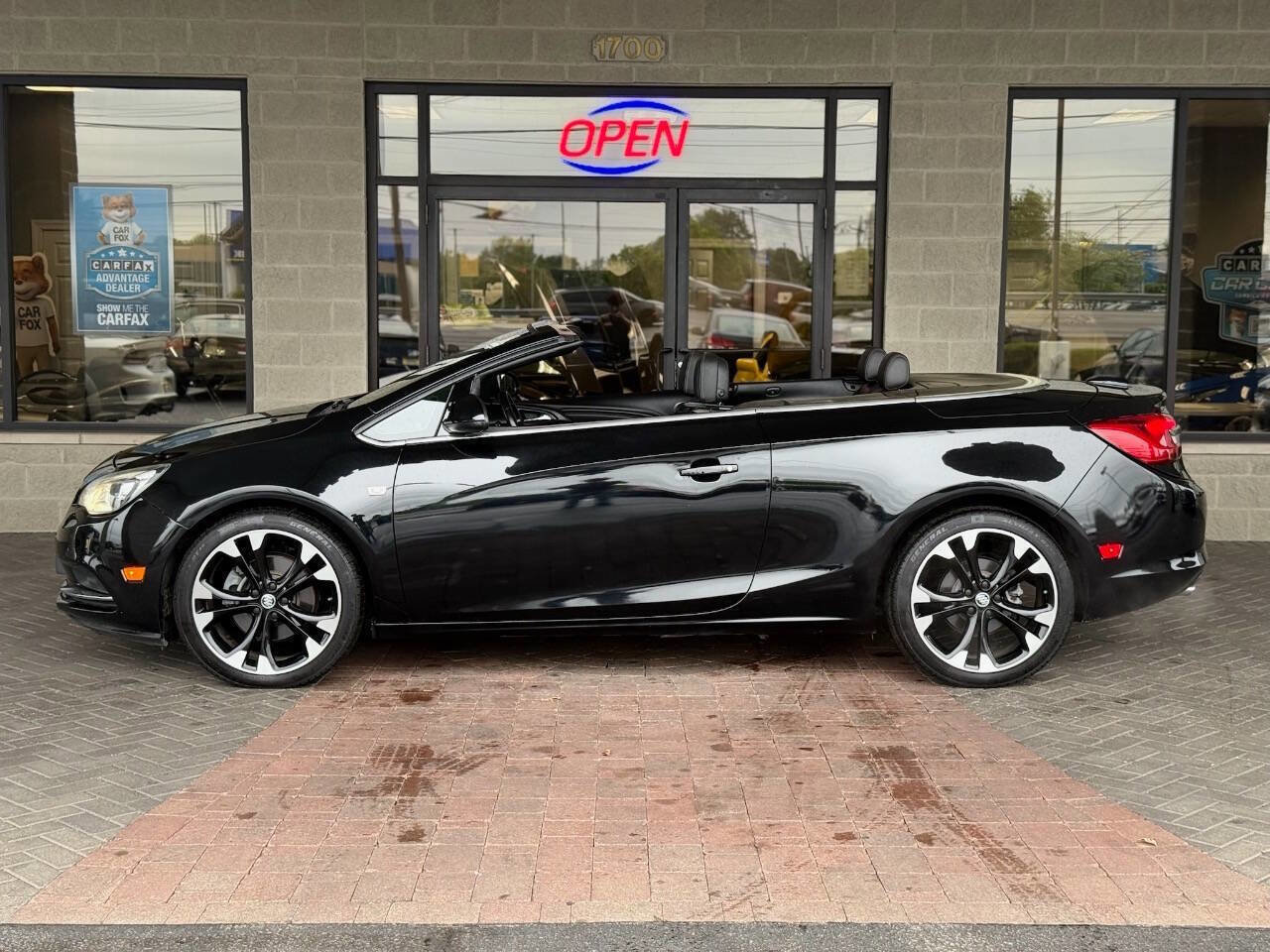 Used 2019 Buick Cascada Sport Touring FWD image 57