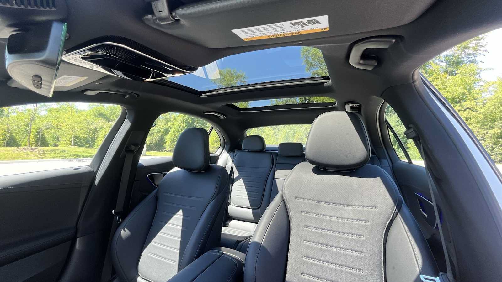 New 2026 Mercedes-Benz C 300 4MATIC Sedan image 9