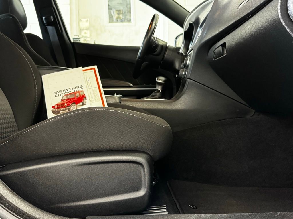 Certified 2022 Dodge Charger R/T w/ Driver Convenience Group image 6