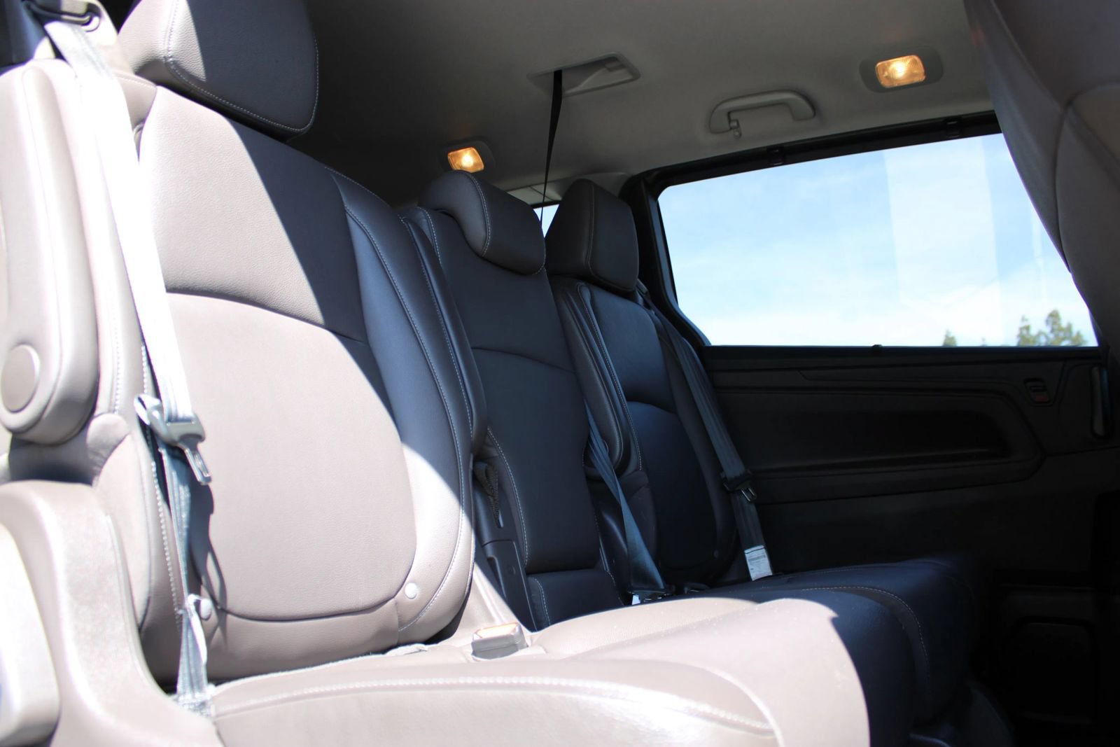 Used 2022 Honda Odyssey EX-L image 16