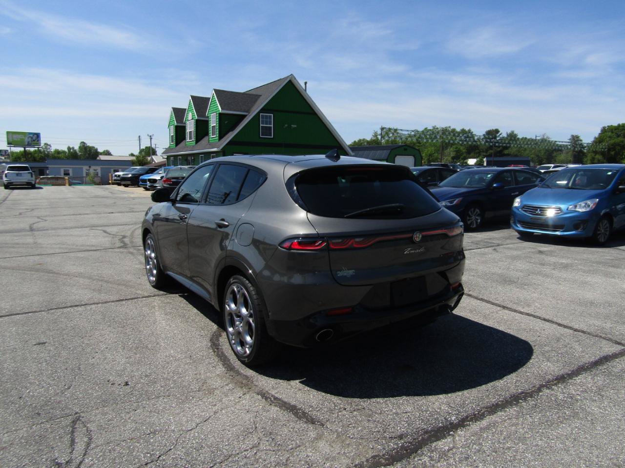 Used 2024 Alfa Romeo Tonale Veloce w/ Active Assist Package AWD/4WD image 5