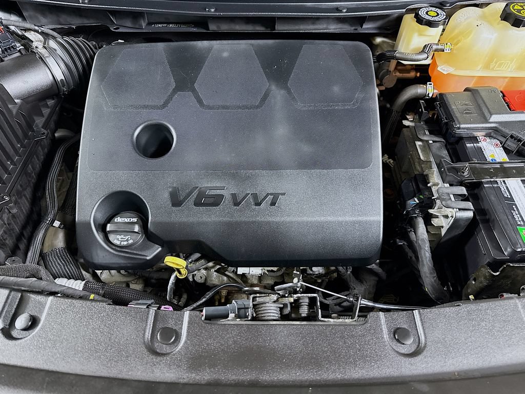 Used 2018 Chevrolet Traverse LS FWD image 32