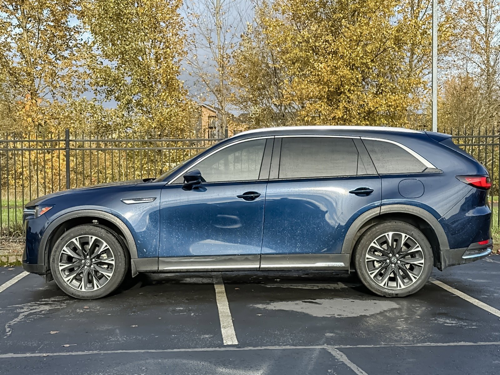 Certified 2025 MAZDA CX-90 Plug-In Hybrid w/ Premium Plus image 7