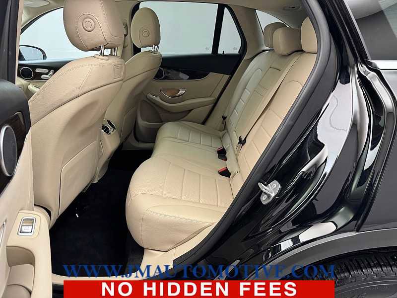 Used 2019 Mercedes-Benz GLC 300 4MATIC image 15