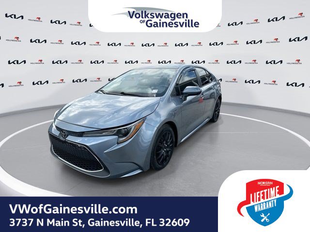 Used 2020 Toyota Corolla LE FWD image 4