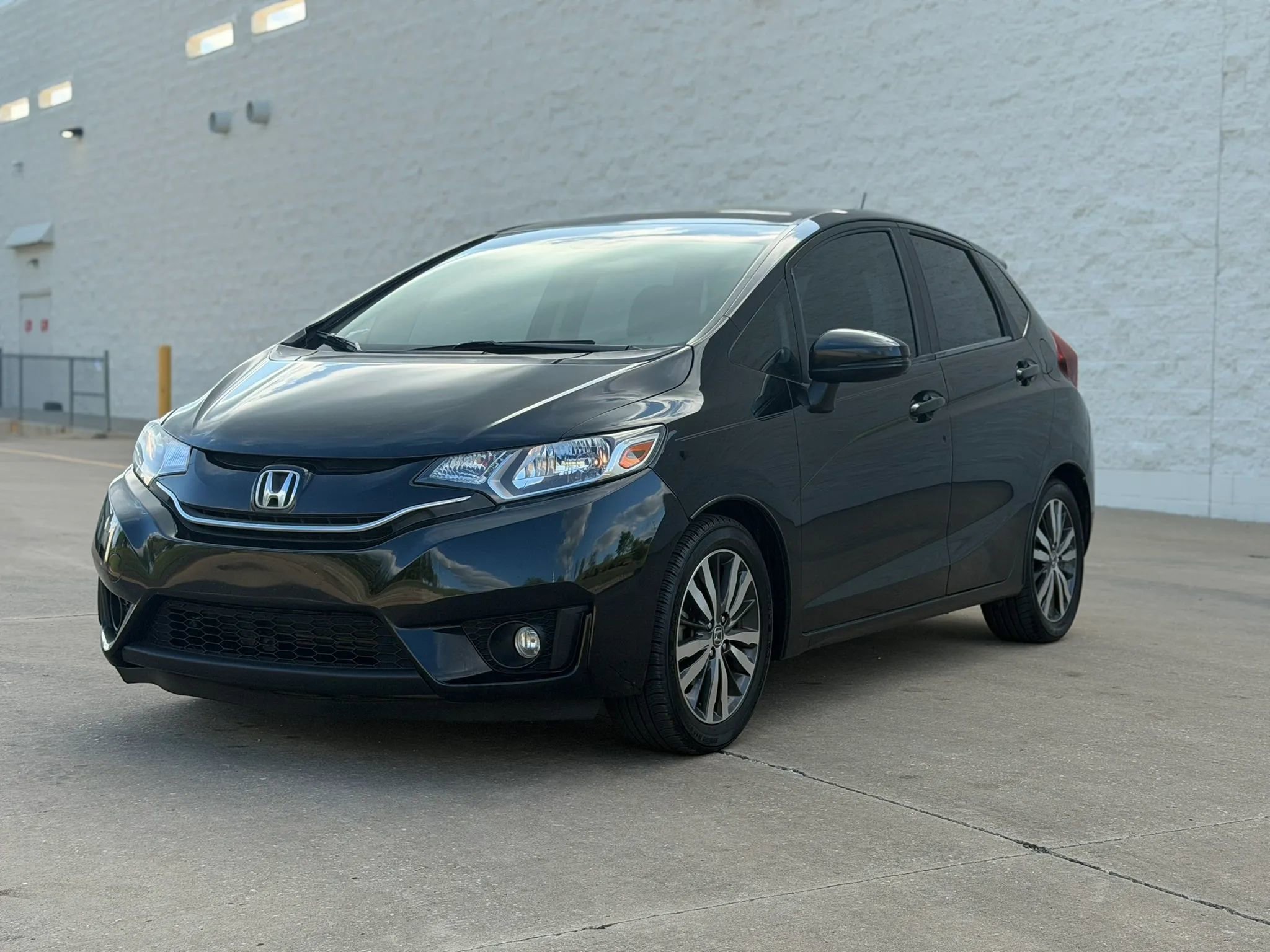 Used 2015 Honda Fit EX image 3