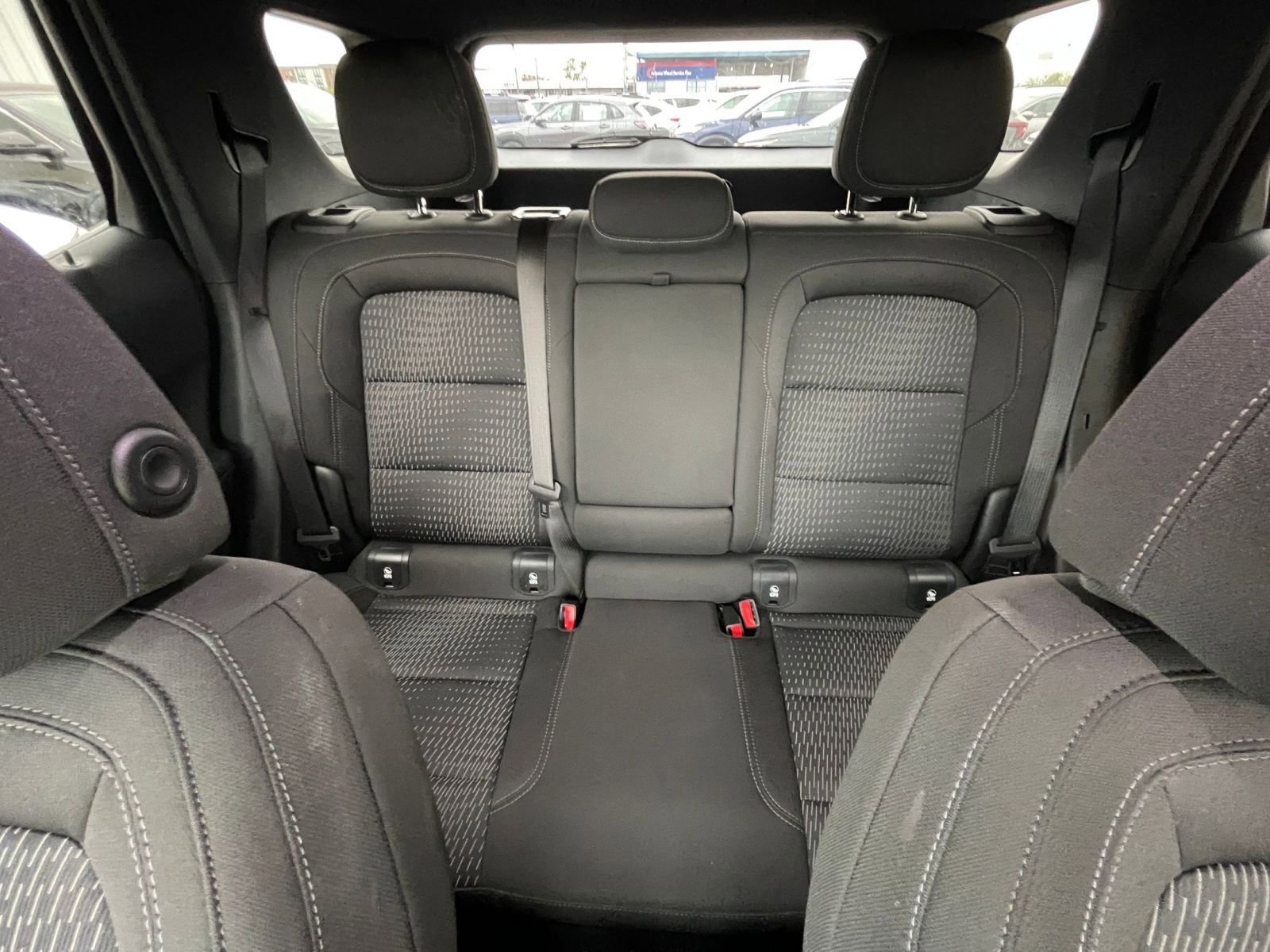 Used 2025 Chevrolet Equinox LT image 37