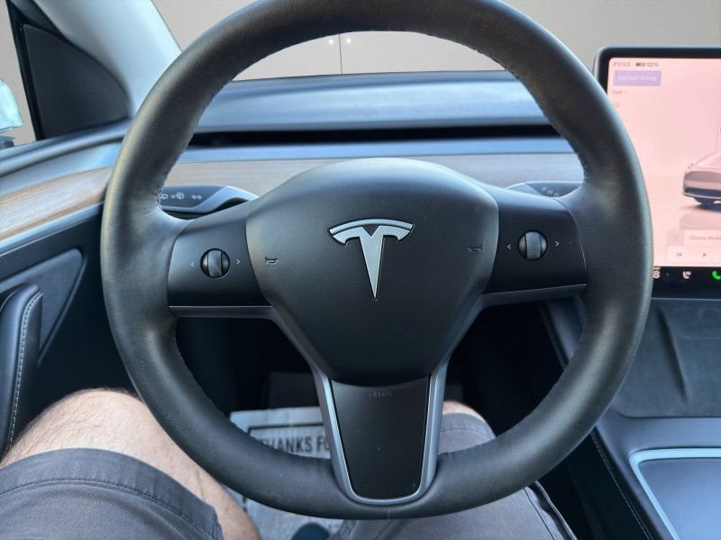 Used 2024 Tesla Model Y Long Range AWD/4WD image 14