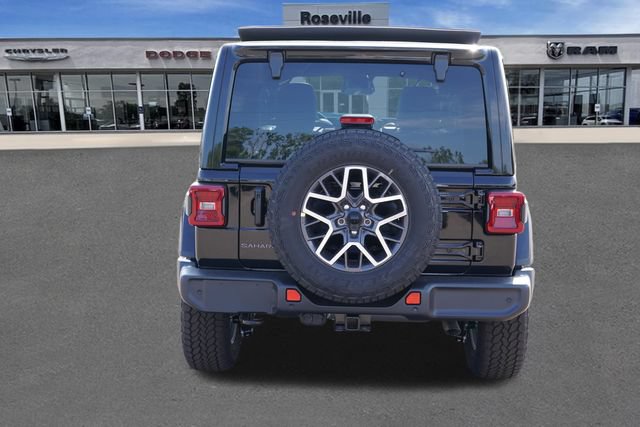 New 2026 Jeep Wrangler Unlimited Sahara AWD/4WD image 5