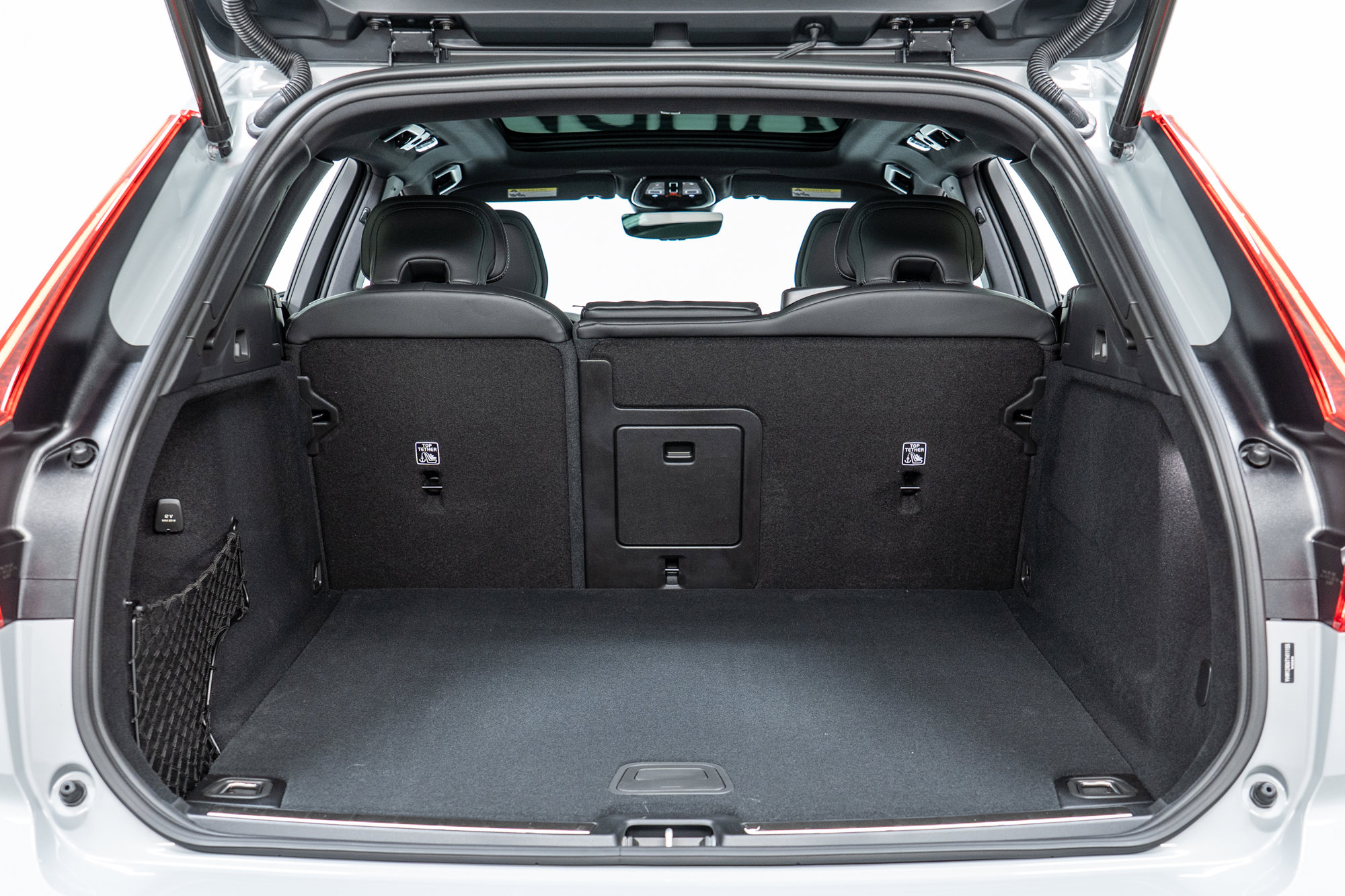 New 2026 Volvo XC60 B5 Ultra w/ Climate Package image 10