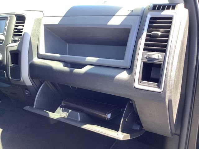 Used 2017 RAM 1500 Express RWD image 37