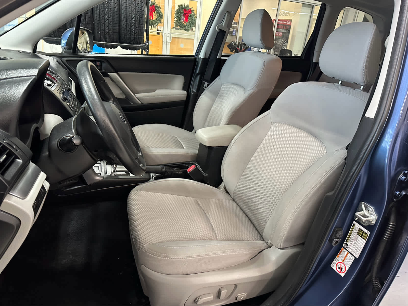 Used 2014 Subaru Forester 2.5i Premium w/ All-Weather Package image 22