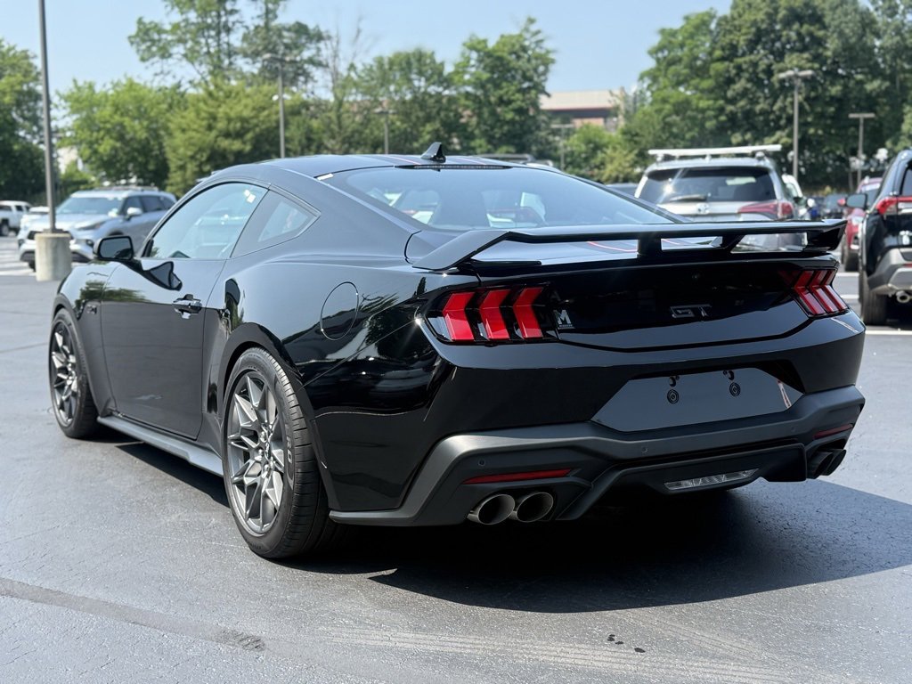 Used 2024 Ford Mustang GT Premium w/ GT Performance Package image 5