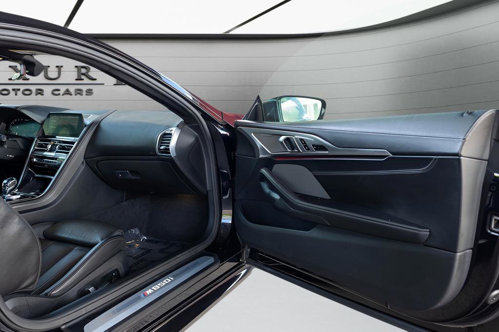 Used 2022 BMW M850i xDrive Coupe w/ Driving Assistance Package AWD/4WD image 54