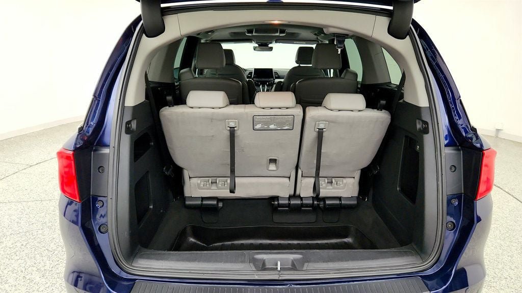 Used 2022 Honda Odyssey Touring image 23