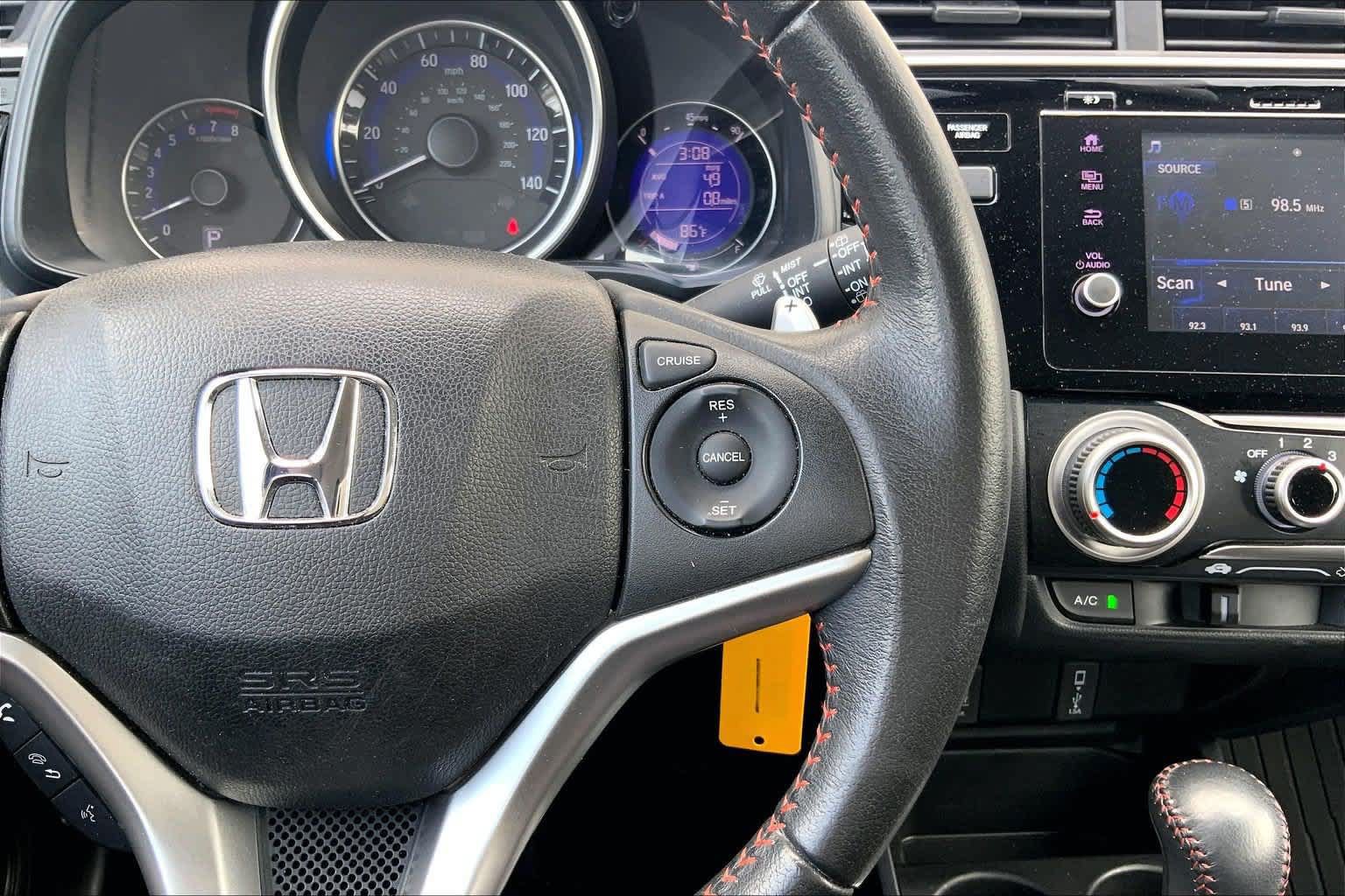 Used 2018 Honda Fit Sport image 25