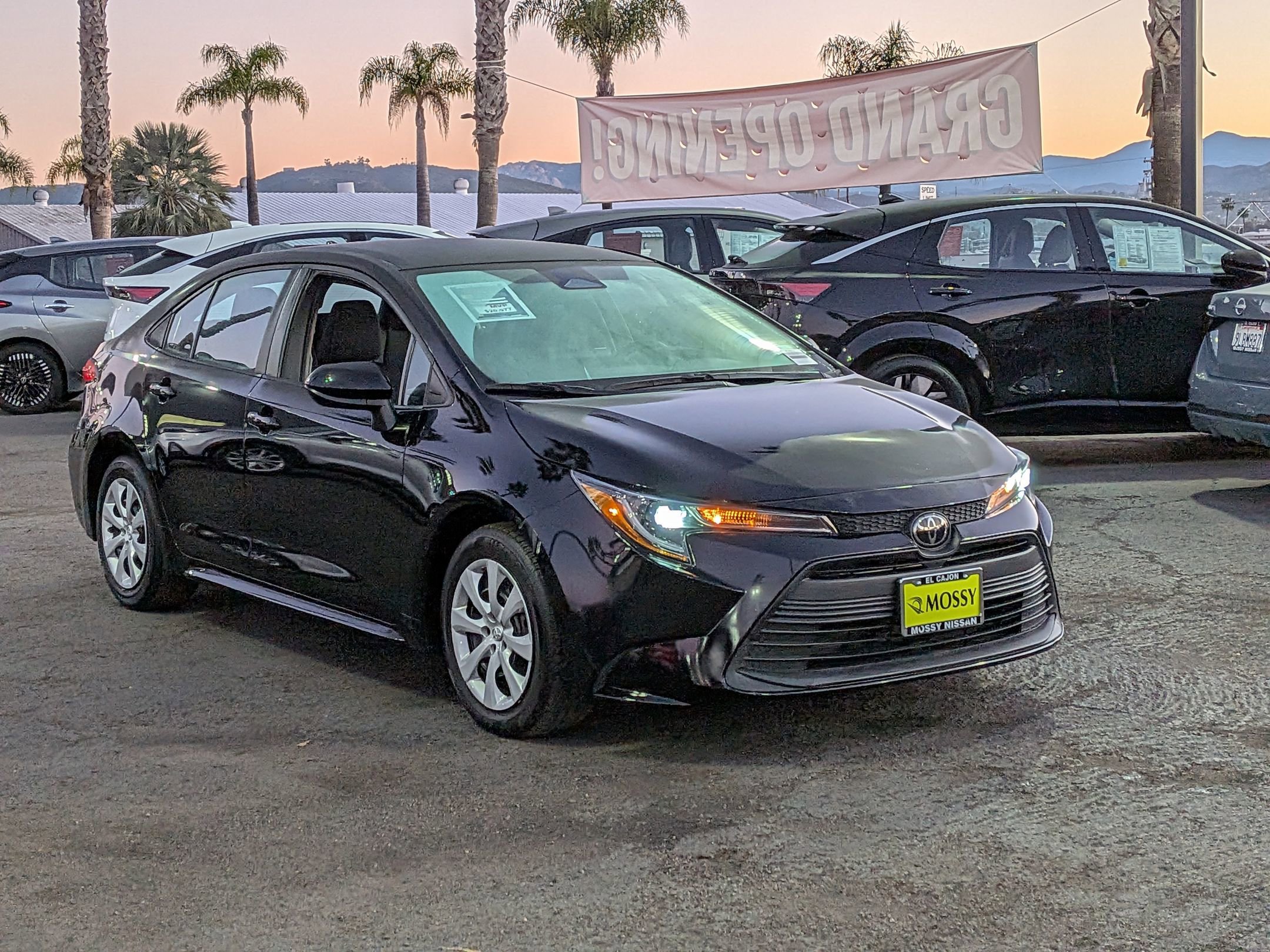 Used 2024 Toyota Corolla LE image 2