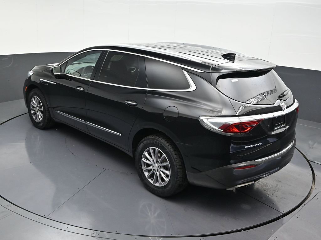 Used 2022 Buick Enclave Essence image 18