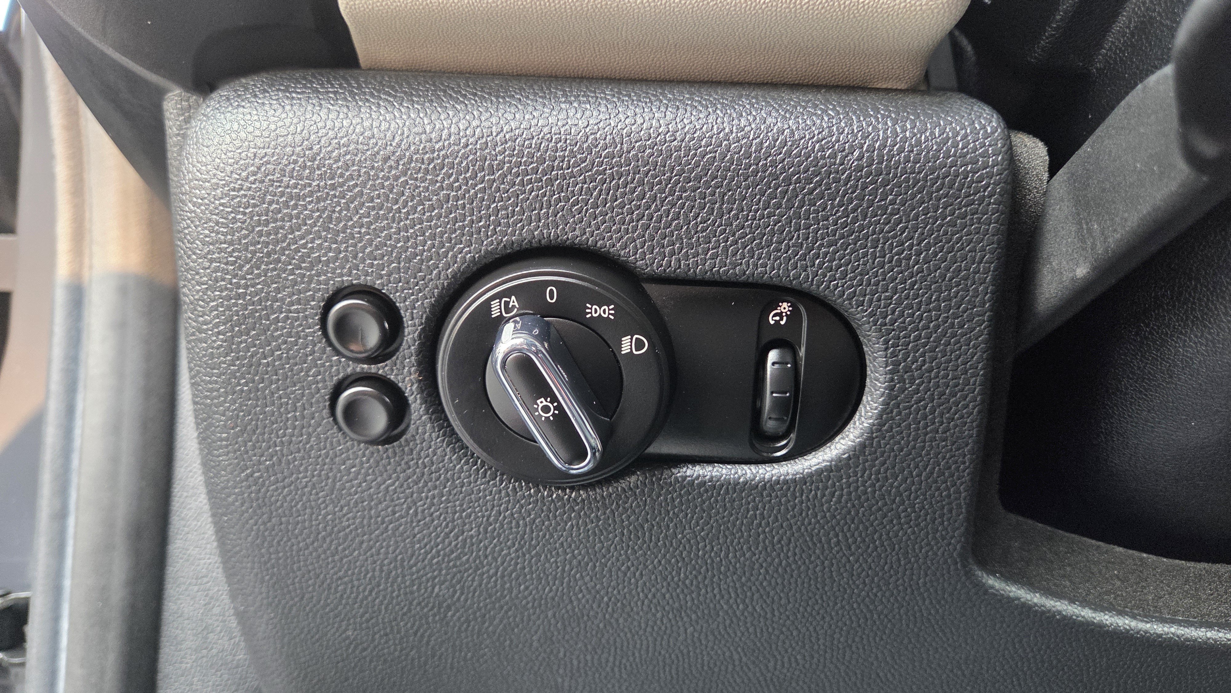 Used 2020 MINI Cooper John Cooper Works FWD image 13