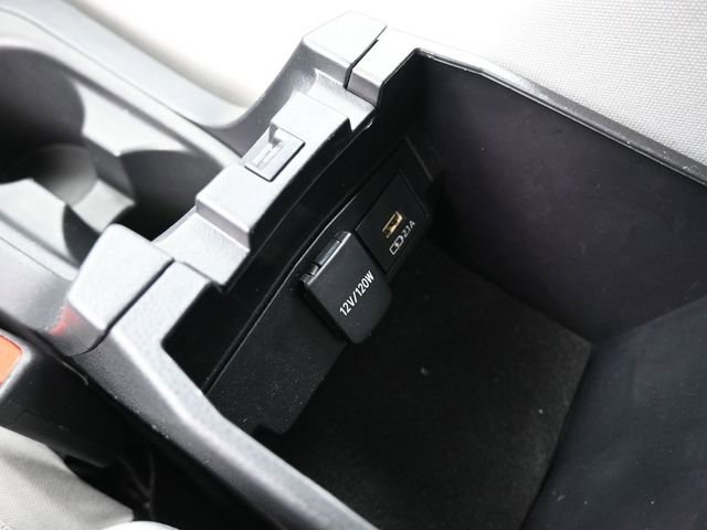 Certified 2022 Toyota Corolla Cross L image 22