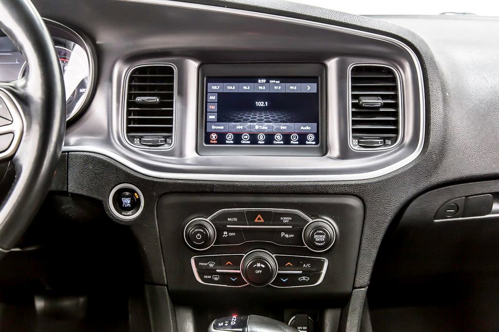 Used 2021 Dodge Charger SXT w/ Leather Interior Group RWD image 17