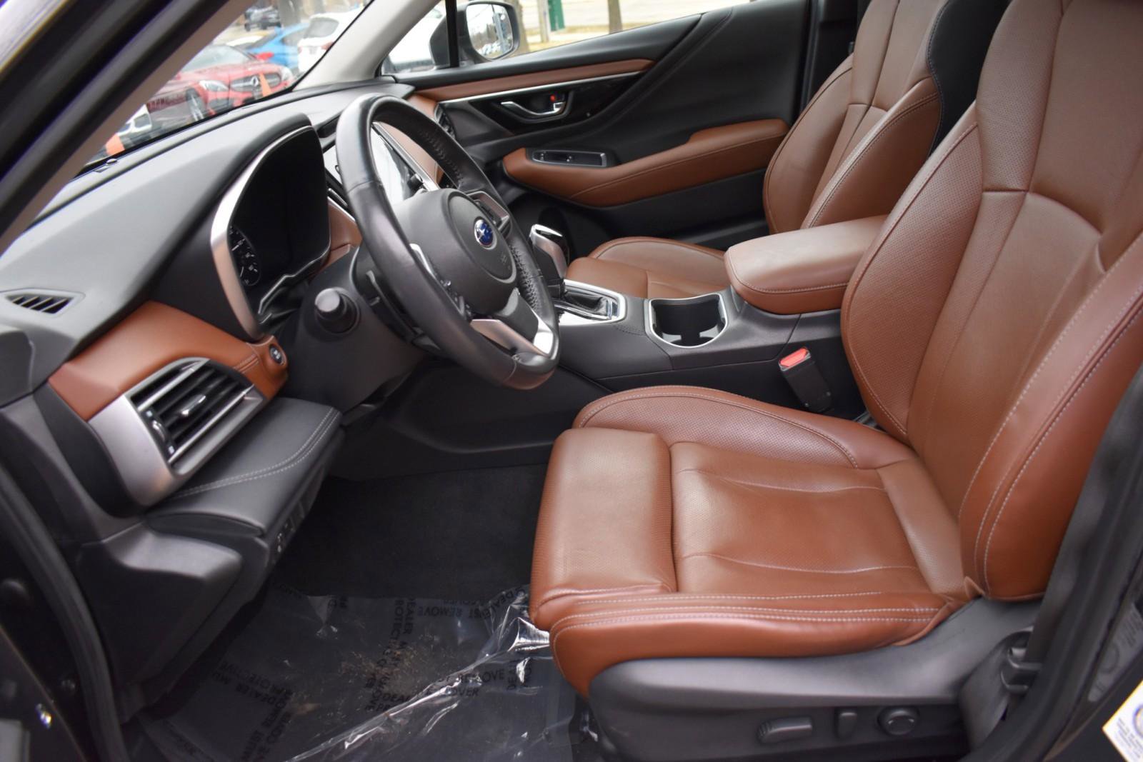 Used 2020 Subaru Outback Touring w/ Popular Package #2 image 32