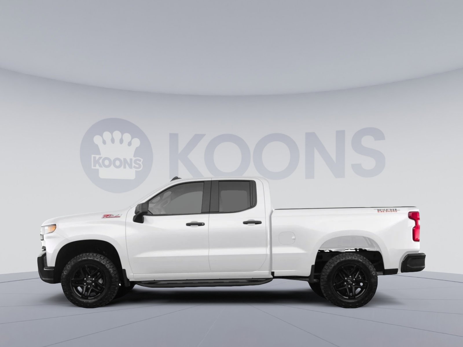 Used 2019 Chevrolet Silverado 1500 Custom Trail Boss w/ Custom Convenience Package image 2