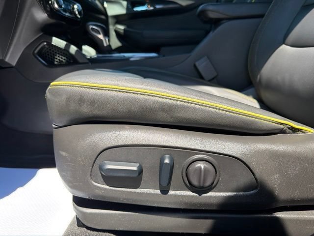 Used 2025 Chevrolet TrailBlazer ACTIV w/ Convenience Package AWD/4WD image 17
