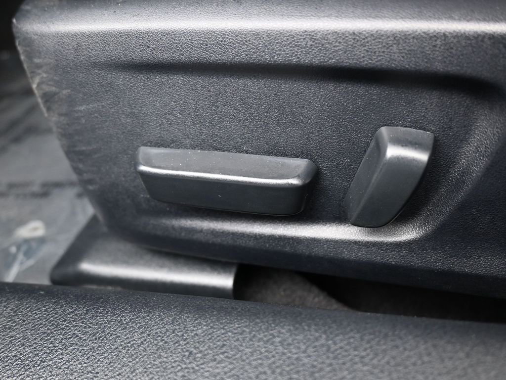 Used 2024 Lexus IS 350 F Sport image 12