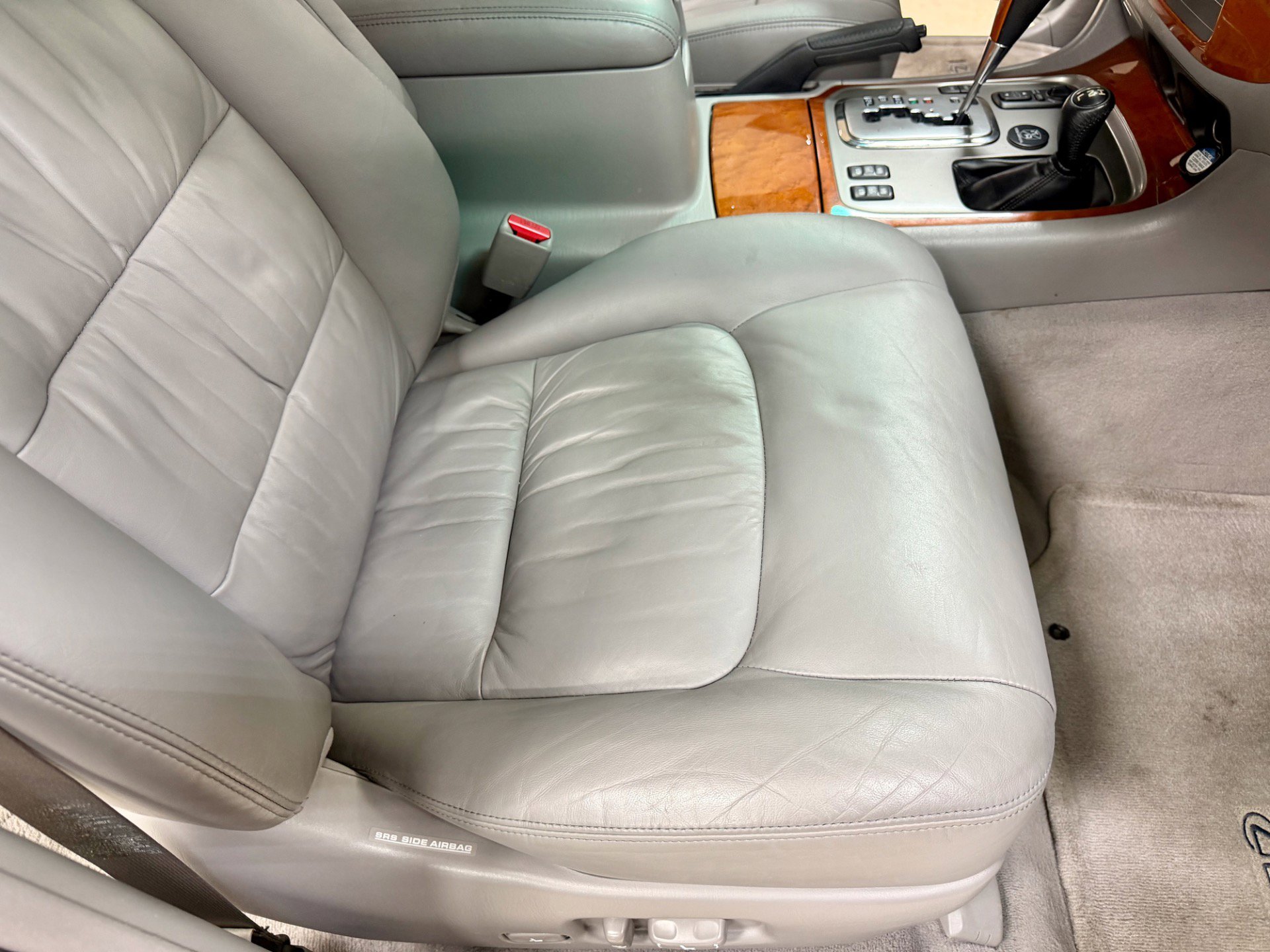 Used 2006 Lexus LX 470 image 26