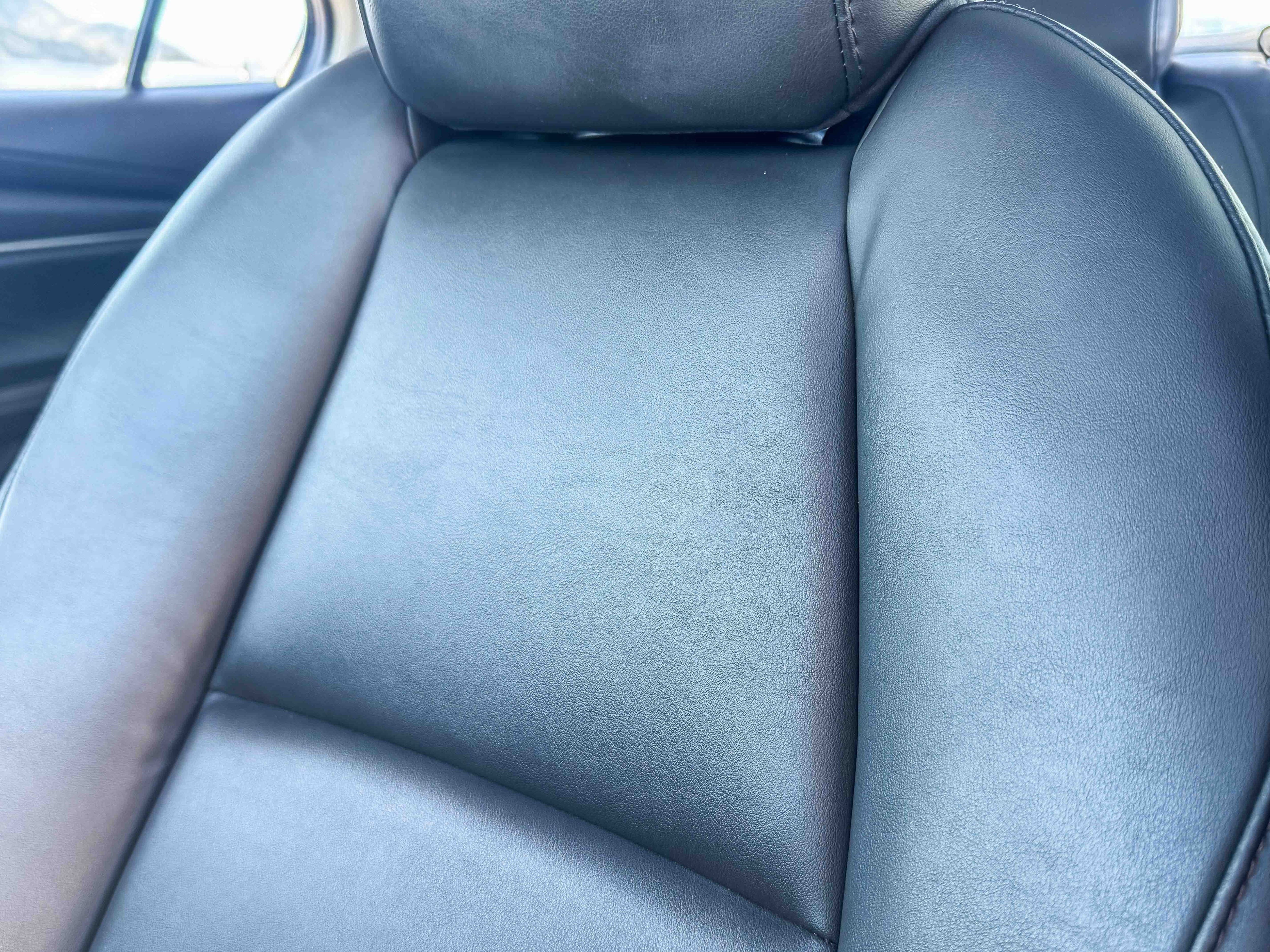 Used 2023 MAZDA MAZDA3 s image 22