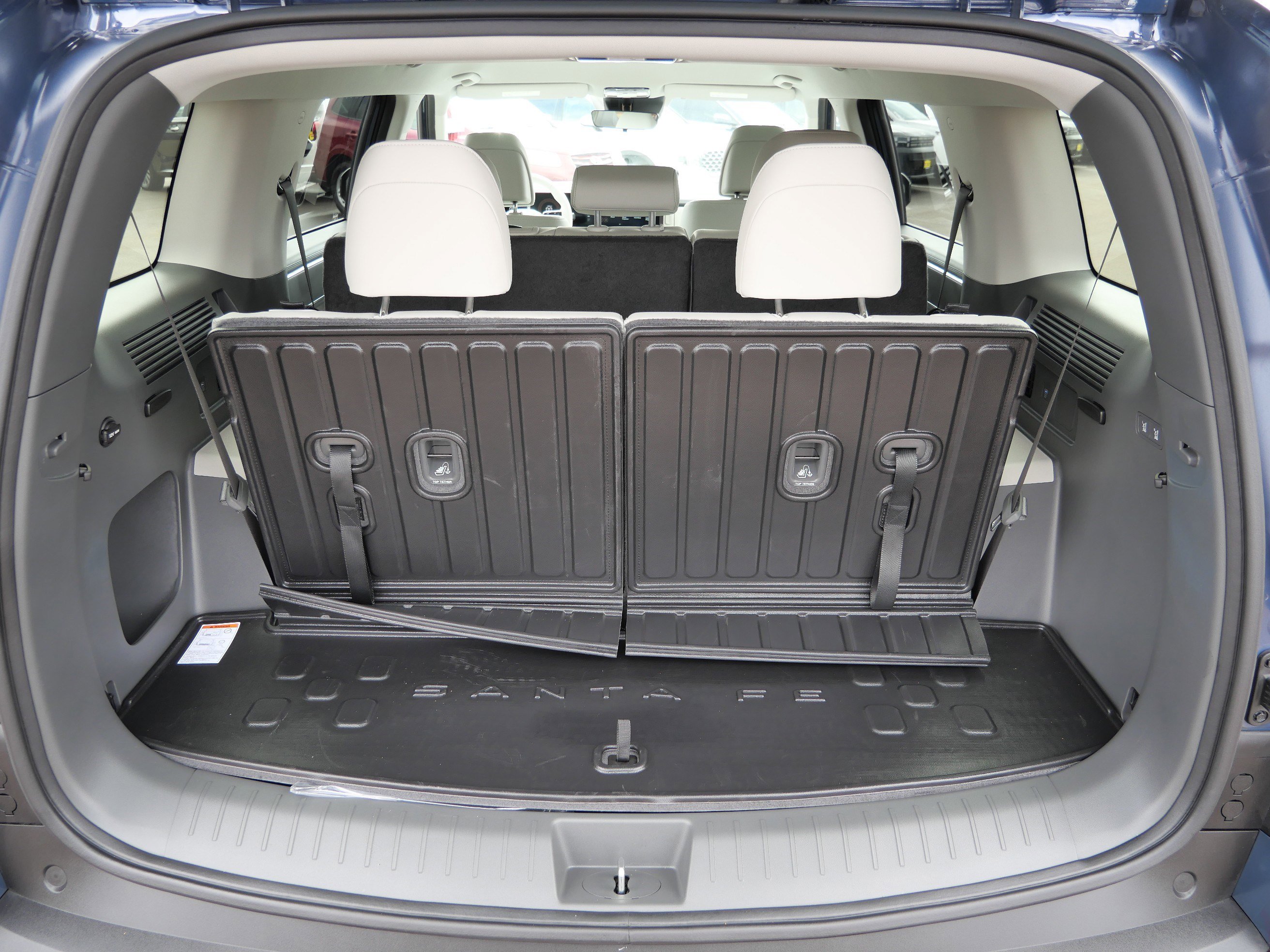 Certified 2026 Hyundai Santa Fe SEL w/ Tow & Go Package image 18