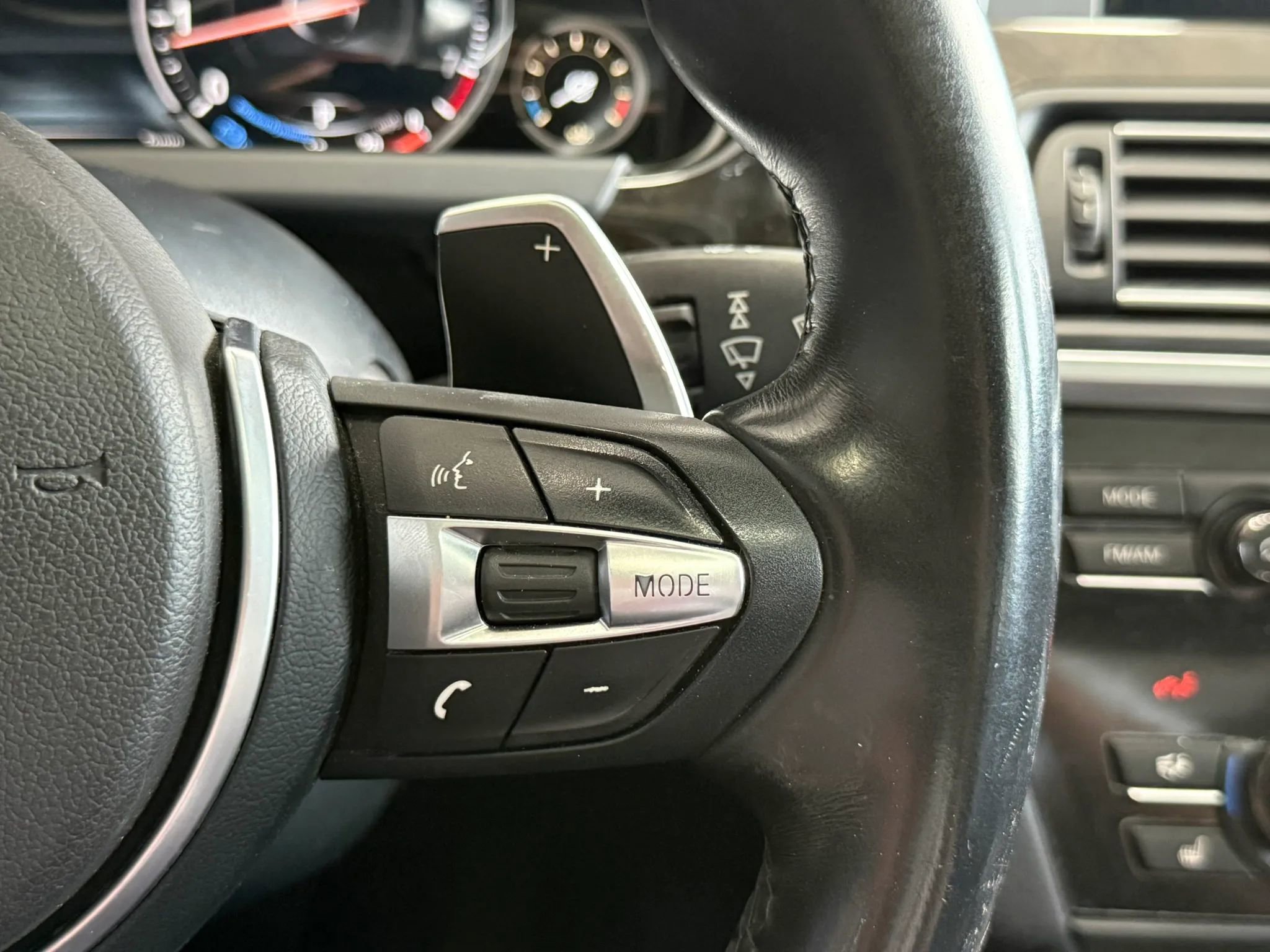 Used 2014 BMW 650i xDrive Coupe AWD/4WD image 12