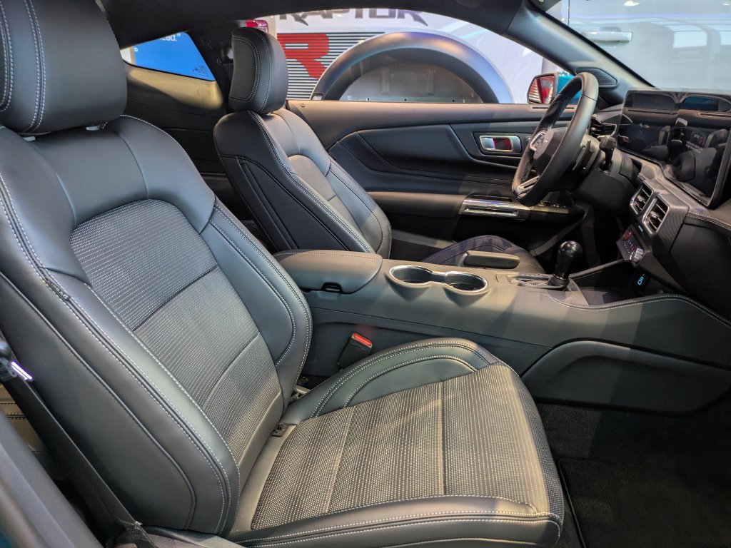 New 2026 Ford Mustang GT Premium w/ GT Performance Package RWD image 14