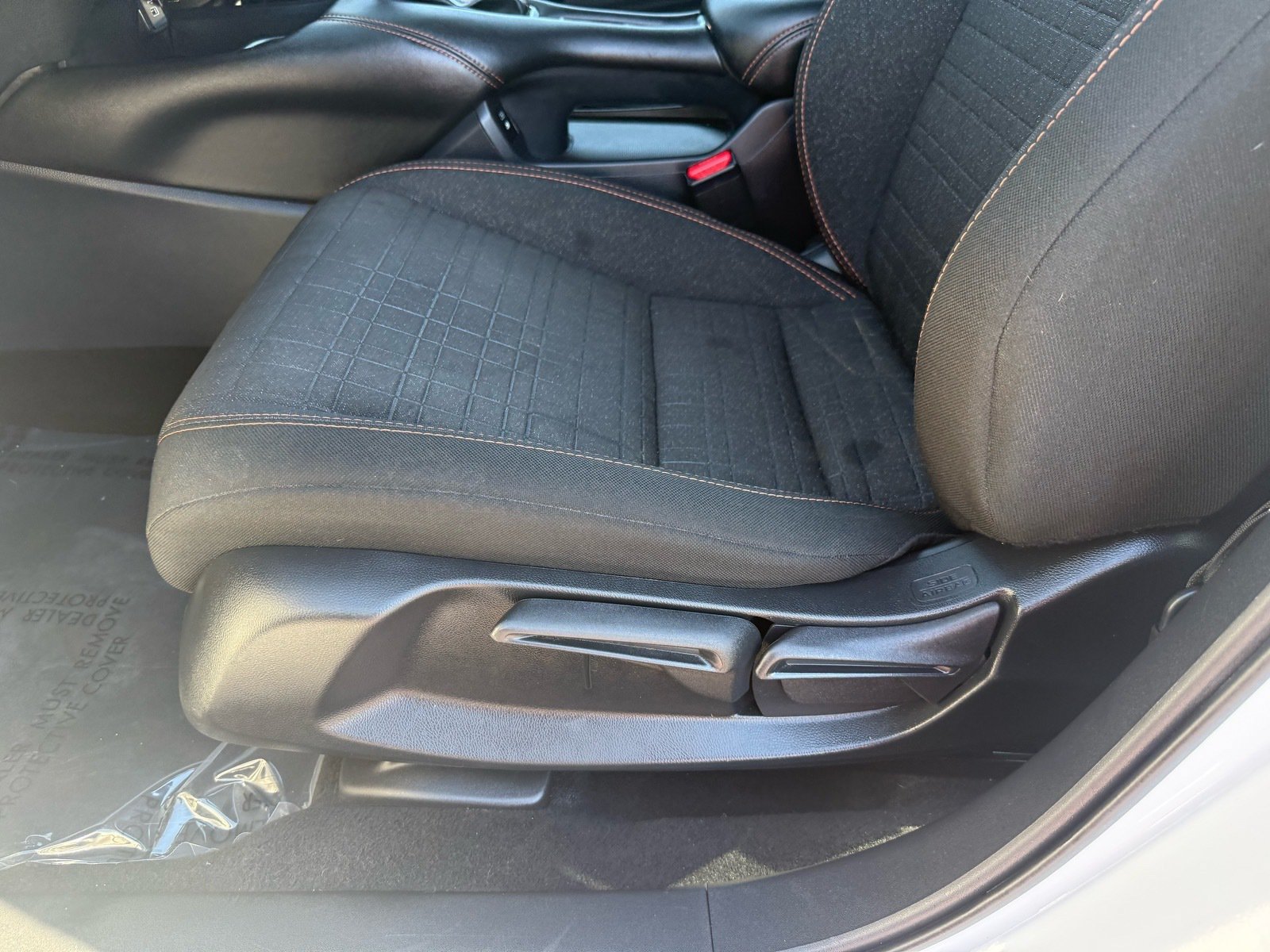 Used 2025 Honda HR-V Sport image 14