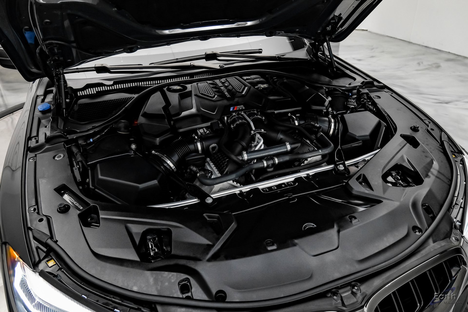 Used 2022 BMW M8 Competition w/ M Carbon Exterior Package image 95