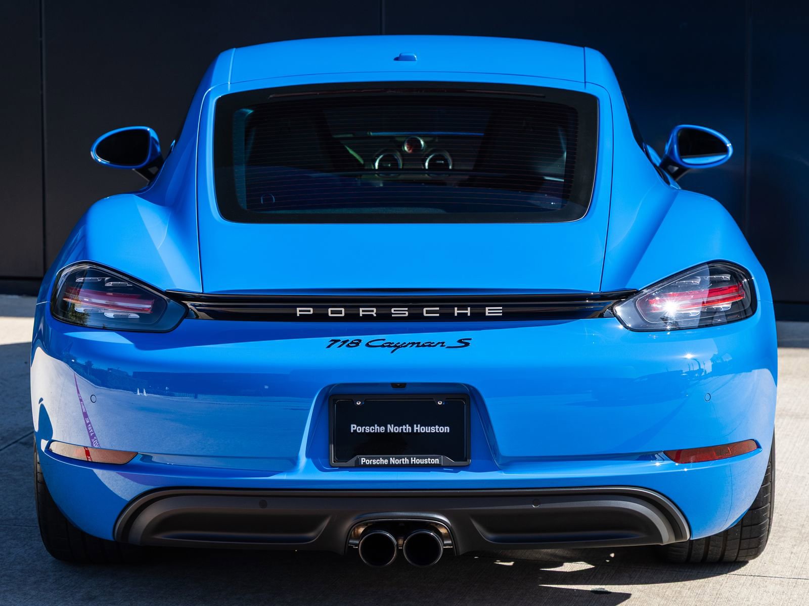 Used 2024 Porsche 718 Cayman S RWD image 11