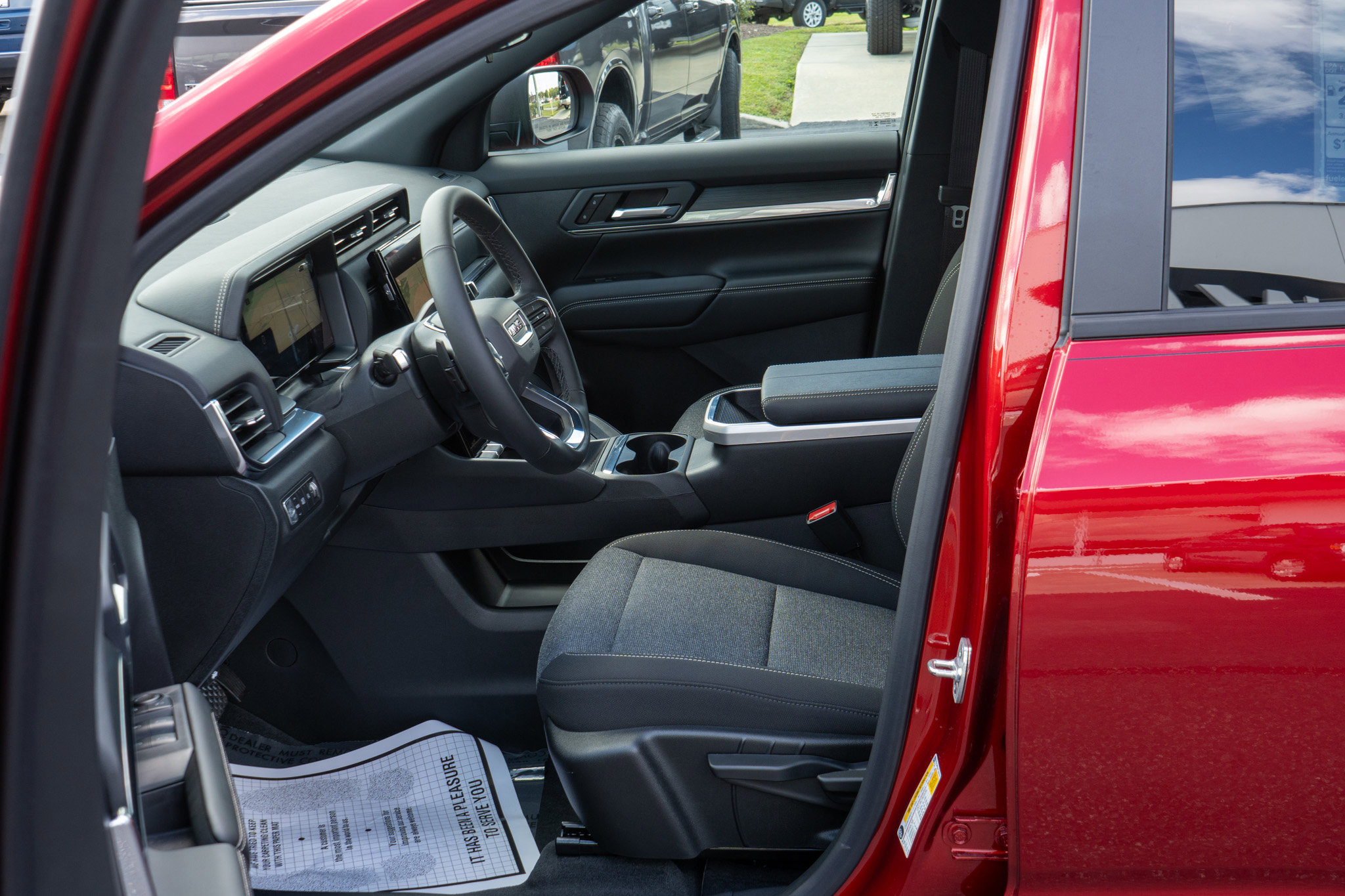 New 2026 GMC Terrain Elevation w/ LPO, Floor Liner Package image 18