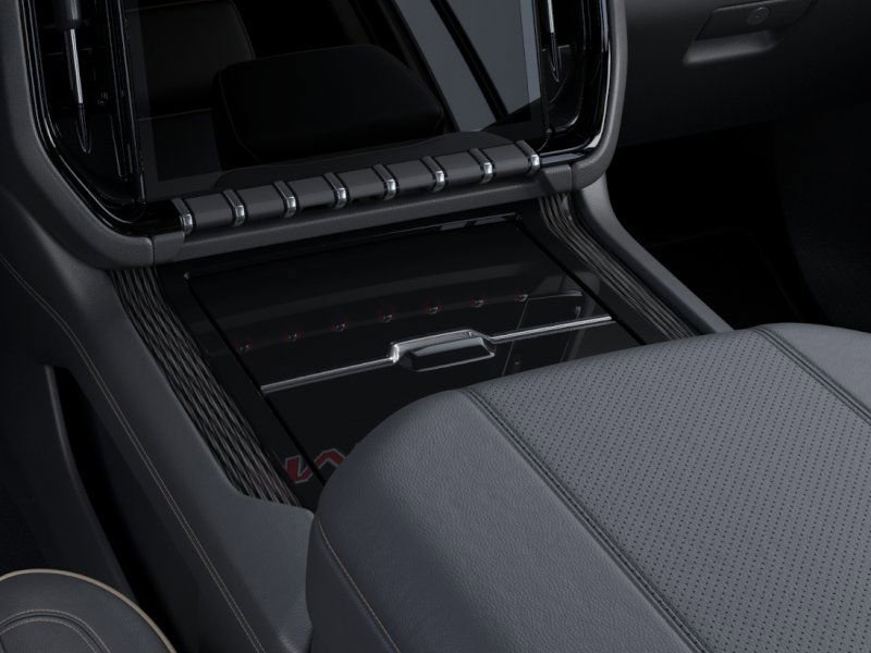 New 2025 GMC Yukon XL Elevation image 23