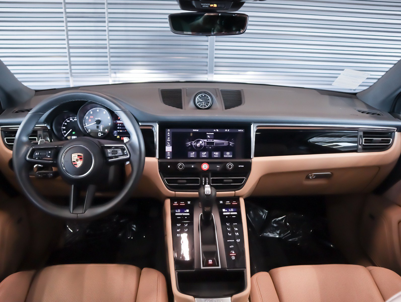 Certified 2026 Porsche Macan S AWD/4WD image 12