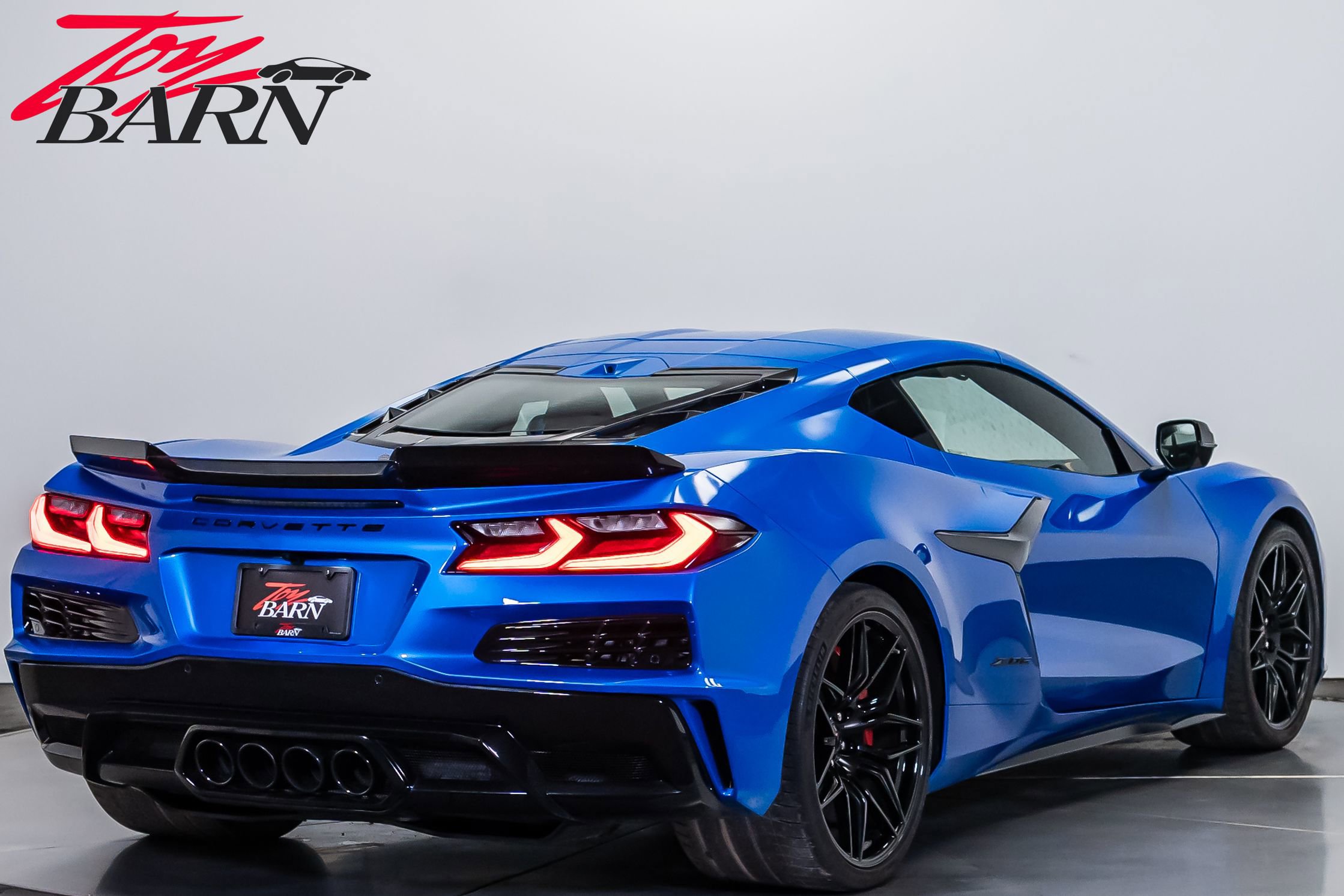 Used 2025 Chevrolet Corvette Z06 image 13